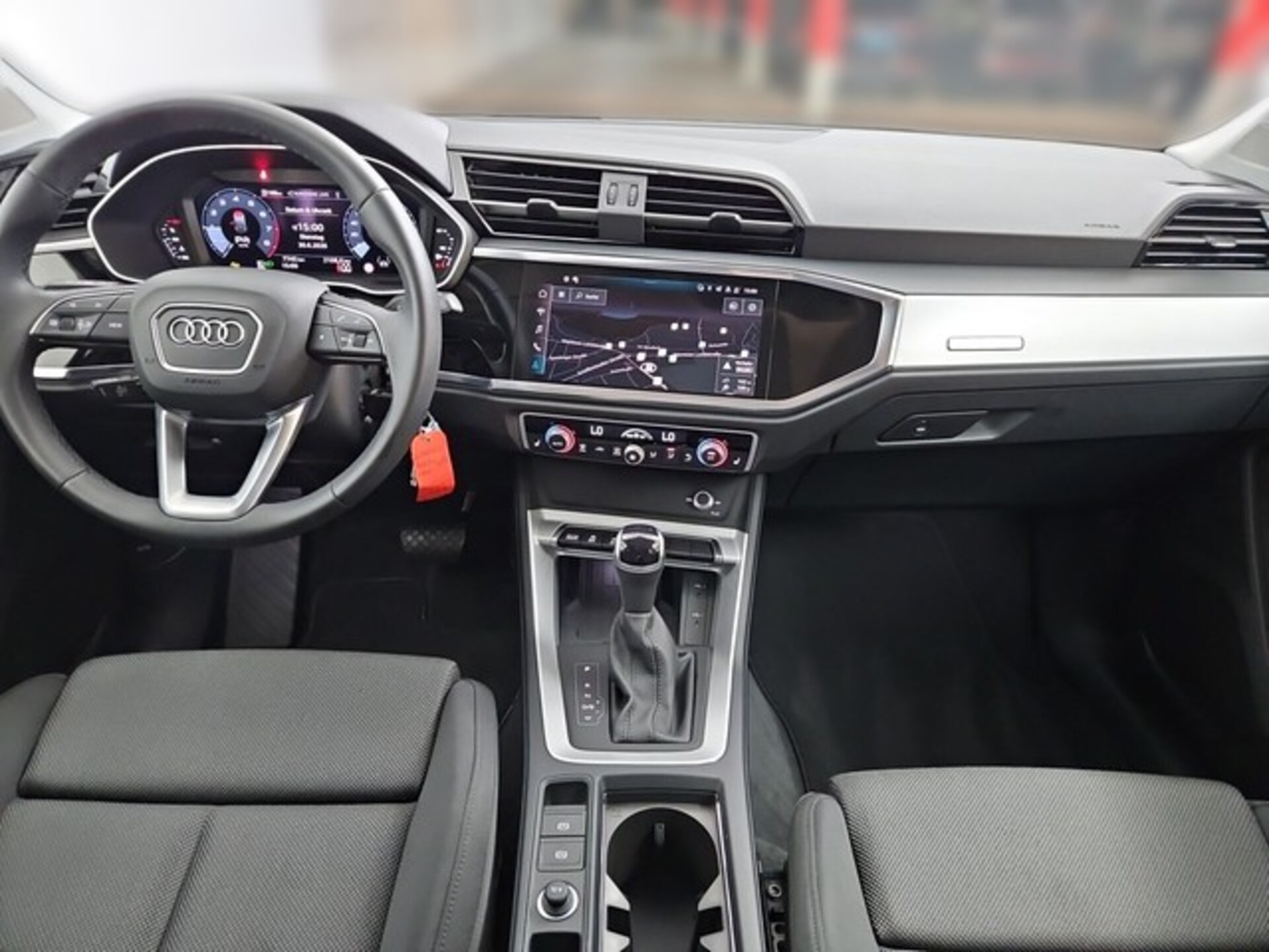 Audi Q3 Sportback S line