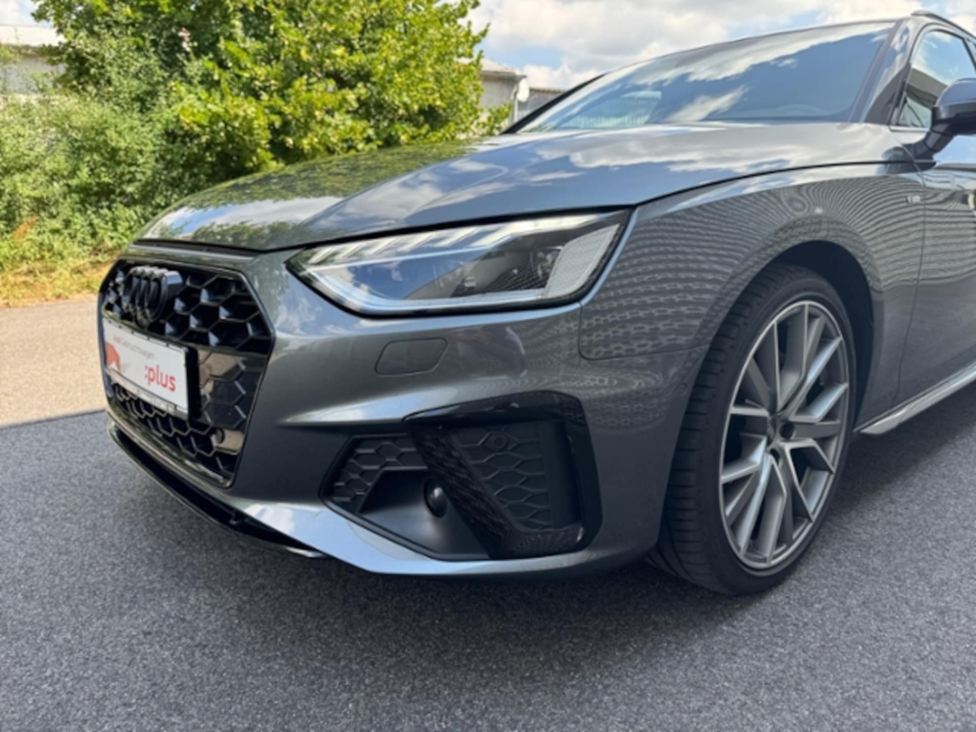 Audi A4 Avant S line