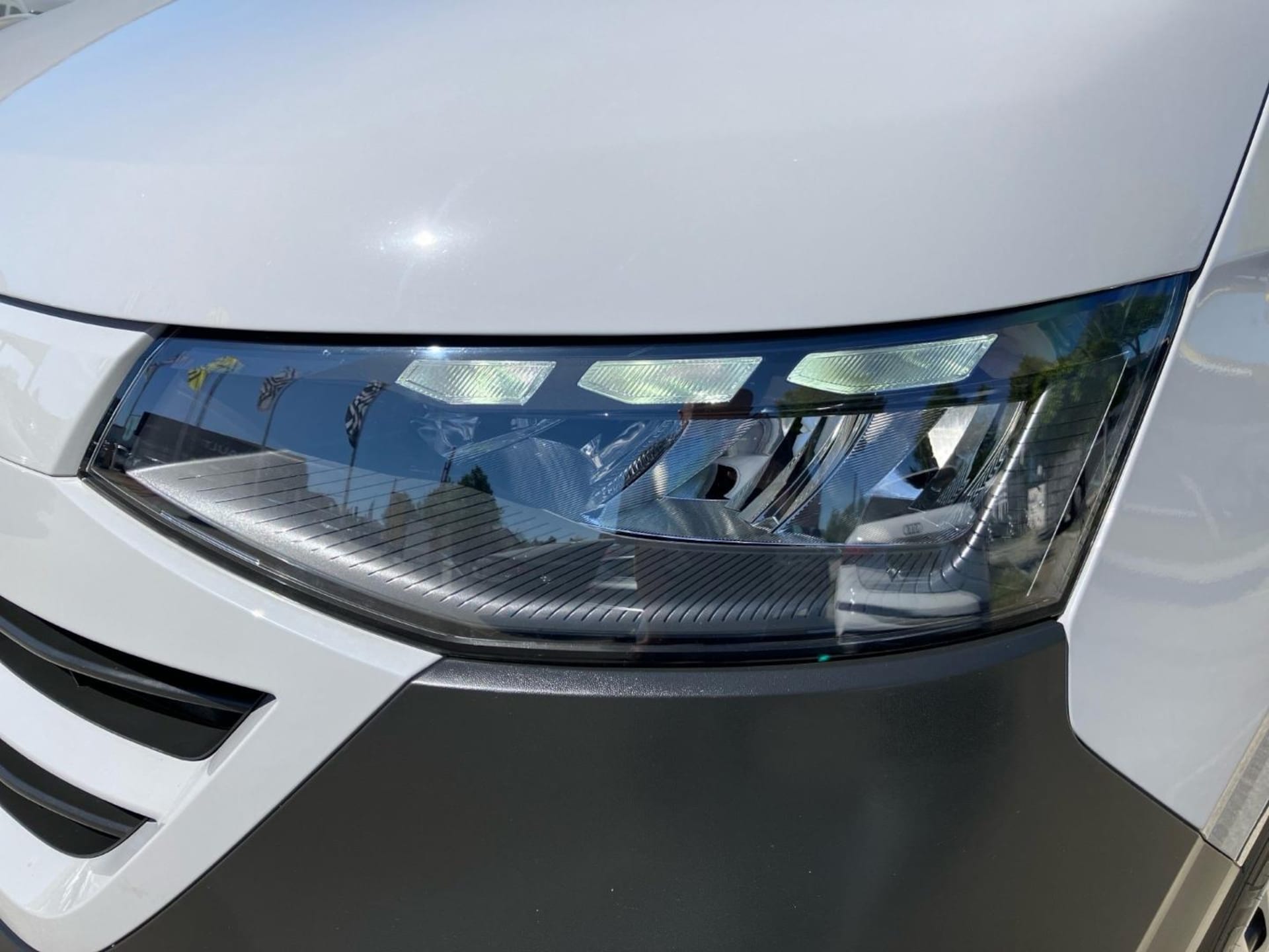 Volkswagen Transporter Kasten langer Radstand