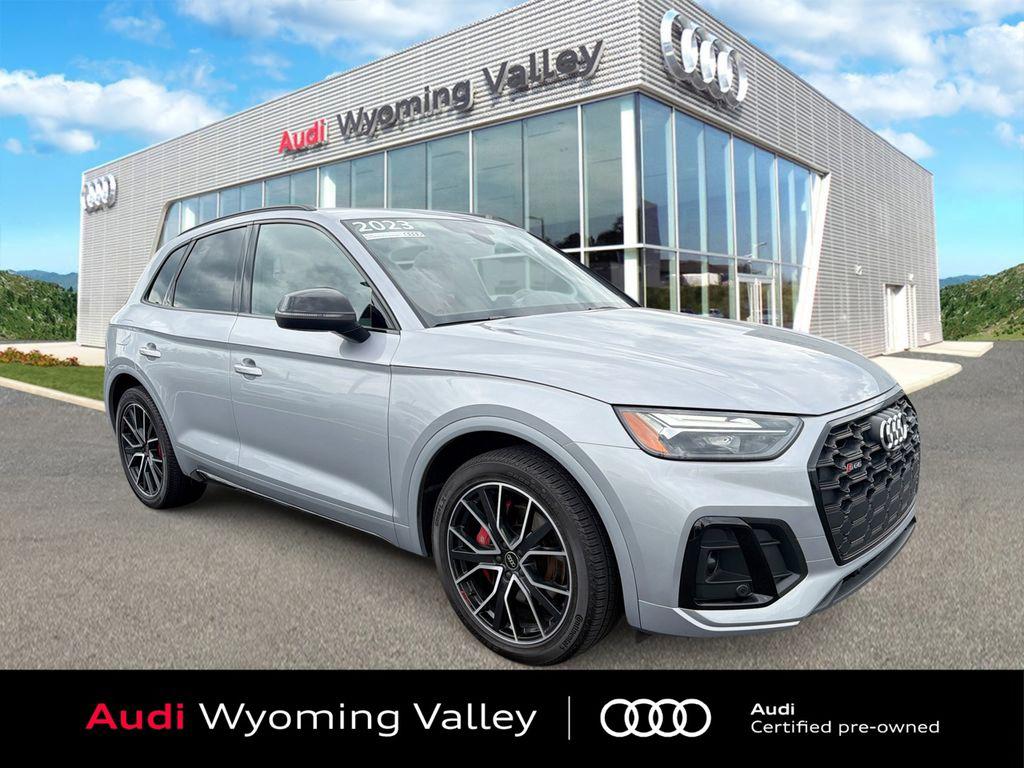 2023 Audi SQ5 Premium Plus's photo