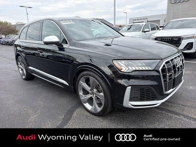 2023 Audi SQ7