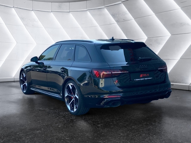 Image about Audi RS 4 Avant TFSI quattro tiptronic