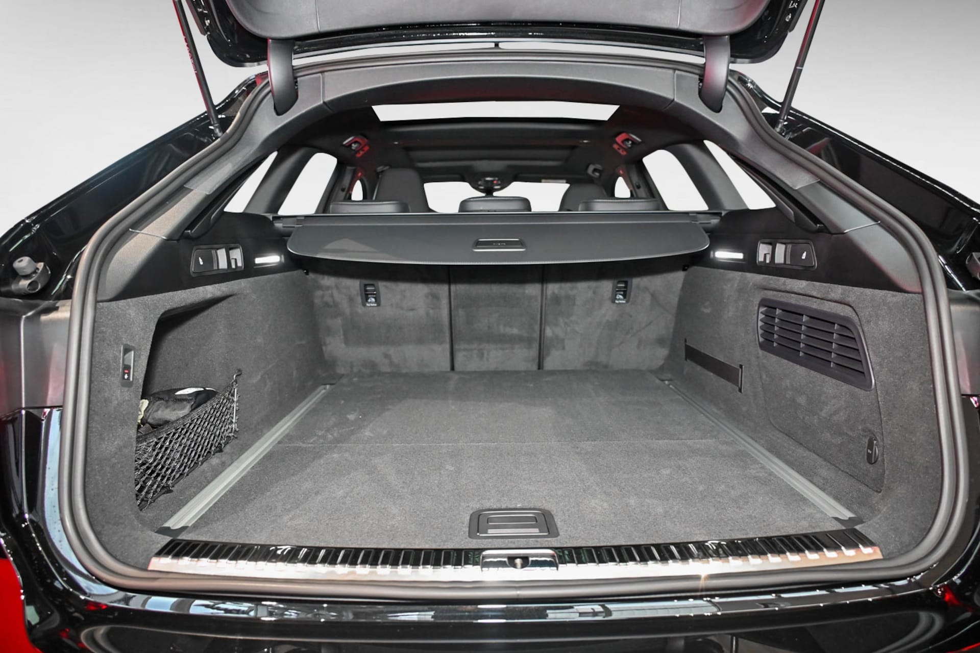 Audi S6 Avant