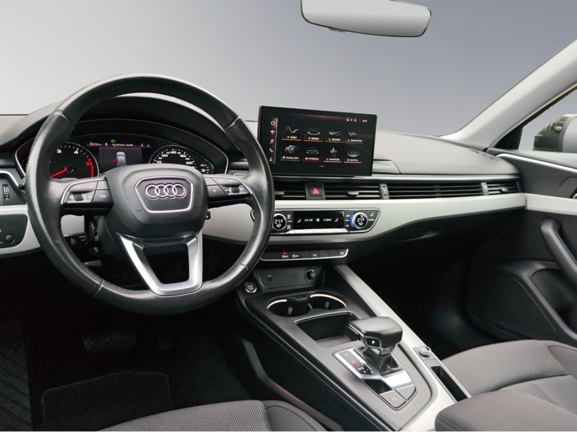 Audi A4 Avant Advanced