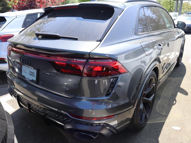 2026 Audi RS Q8 SUV performance