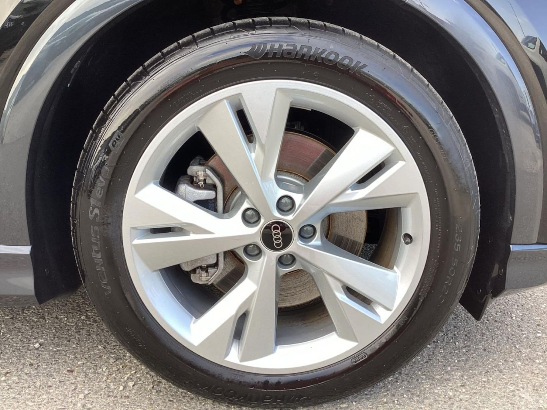 Audi Q4 Sportback e-tron