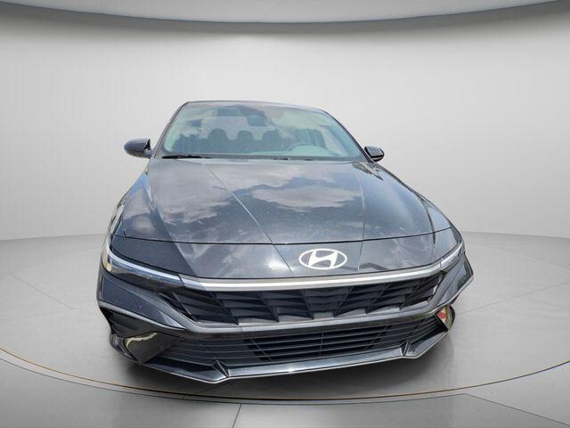 2024 Hyundai Elantra