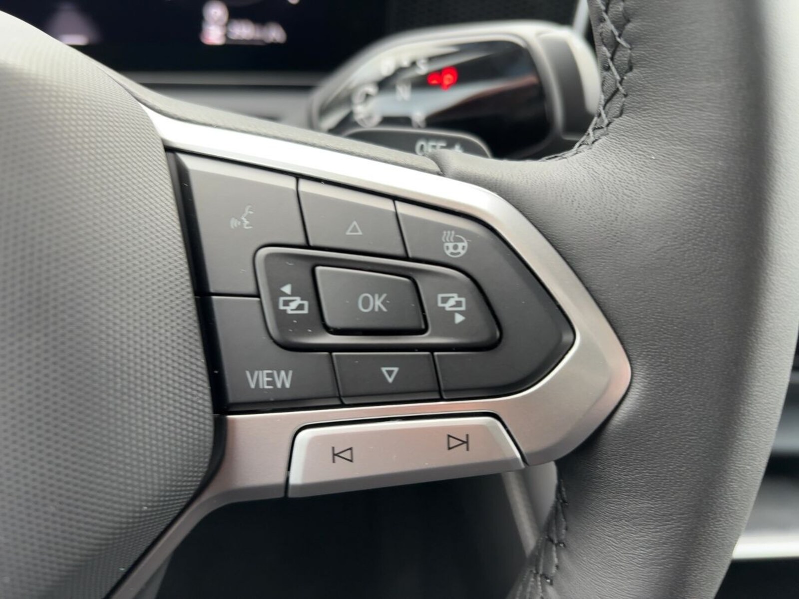 Volkswagen Tiguan – Bild 17