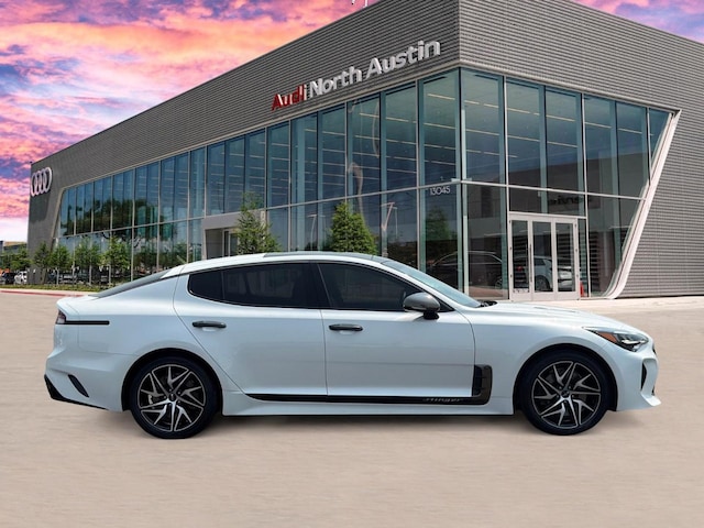 2022 Kia Stinger