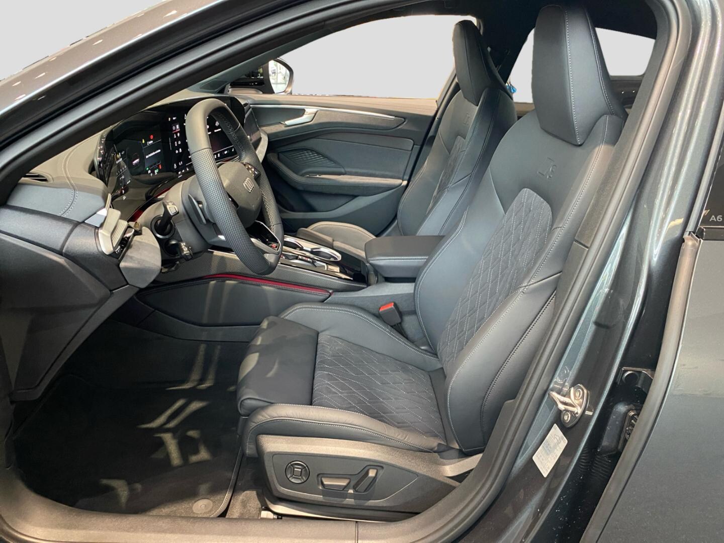 Bild über Audi A6 Limousine edition one TDI quattro 150 kW S tronic - für weitere Informationen kontaktieren Sie den Audi Partner