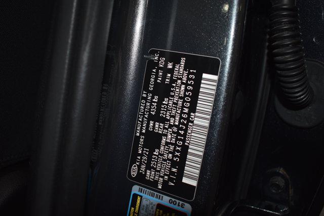 2021 Kia K5 LXS - Photo 34