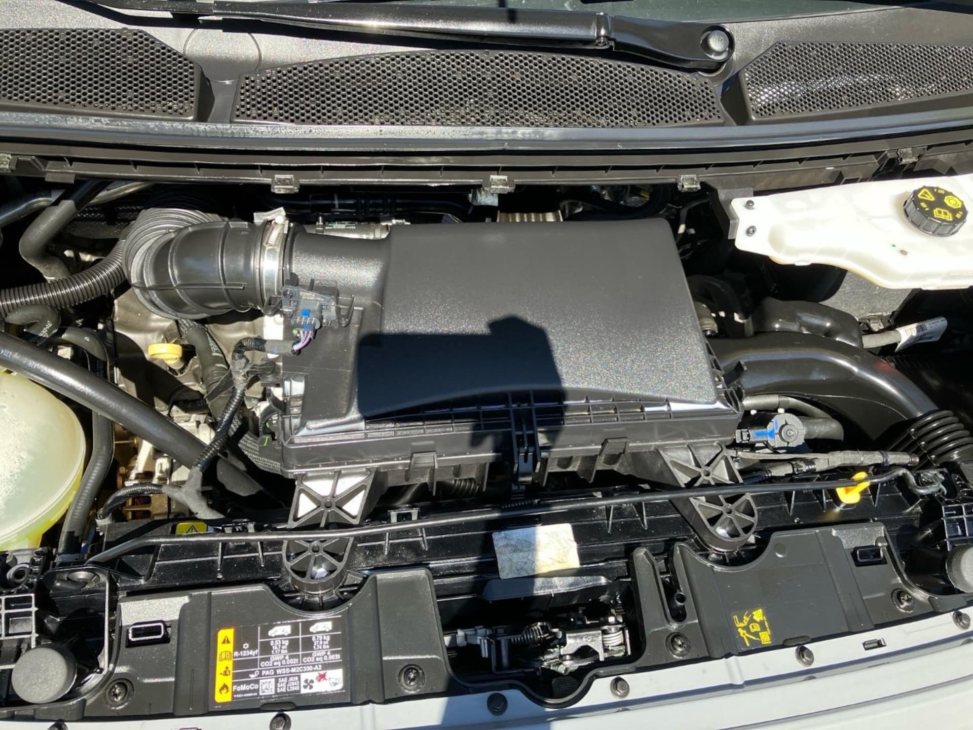 Volkswagen Transporter Kasten langer Radstand