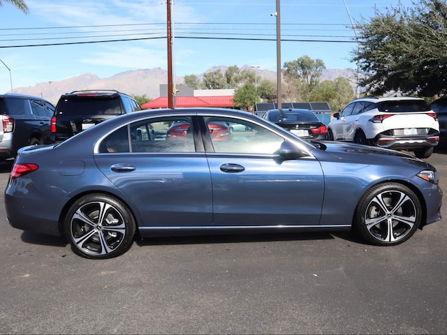 2026 Mercedes-Benz C 300