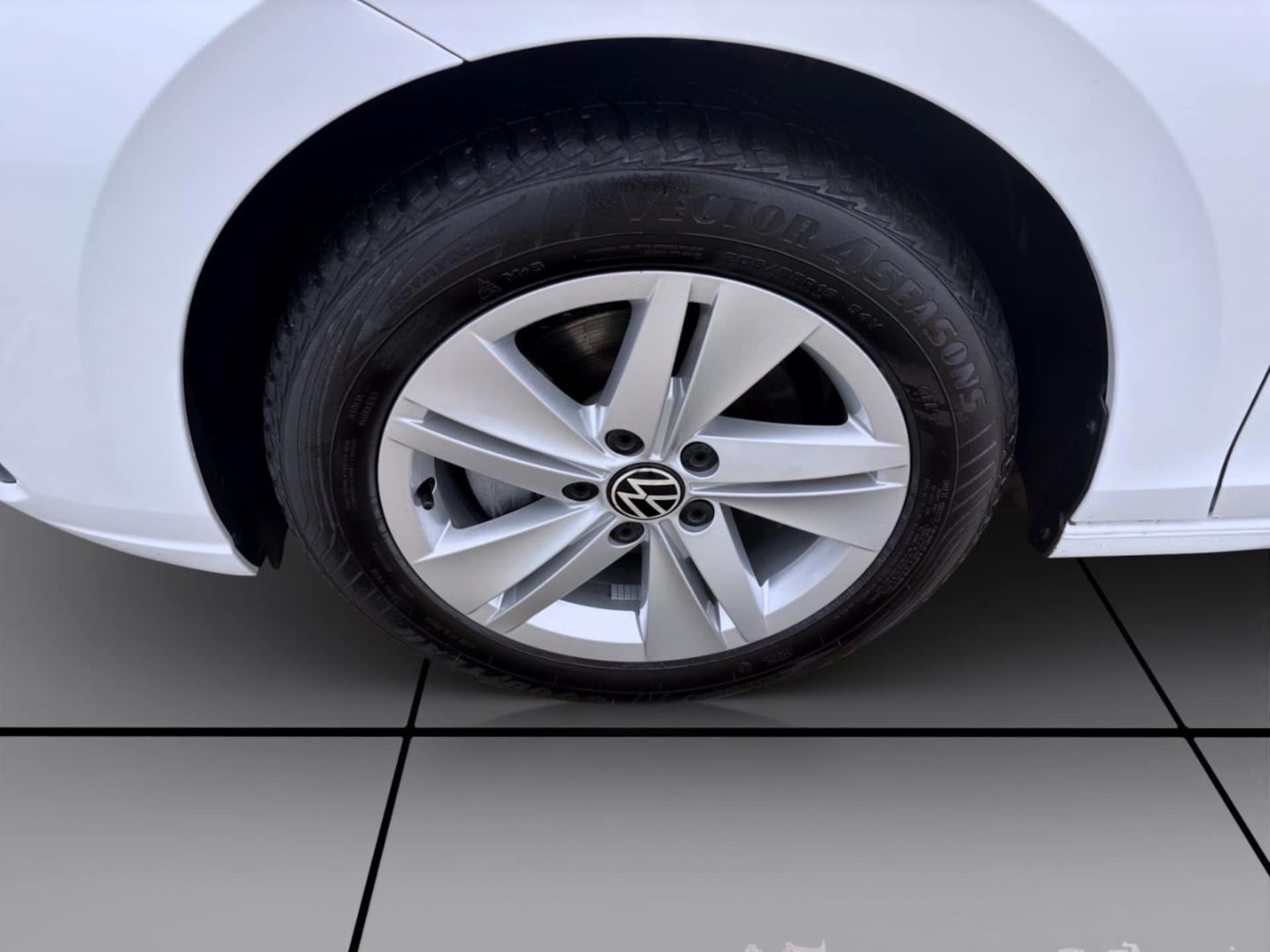Volkswagen Golf Life