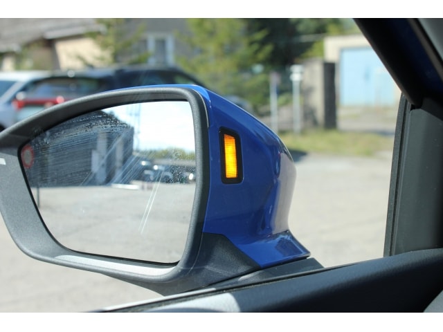 Bild des Autos 23