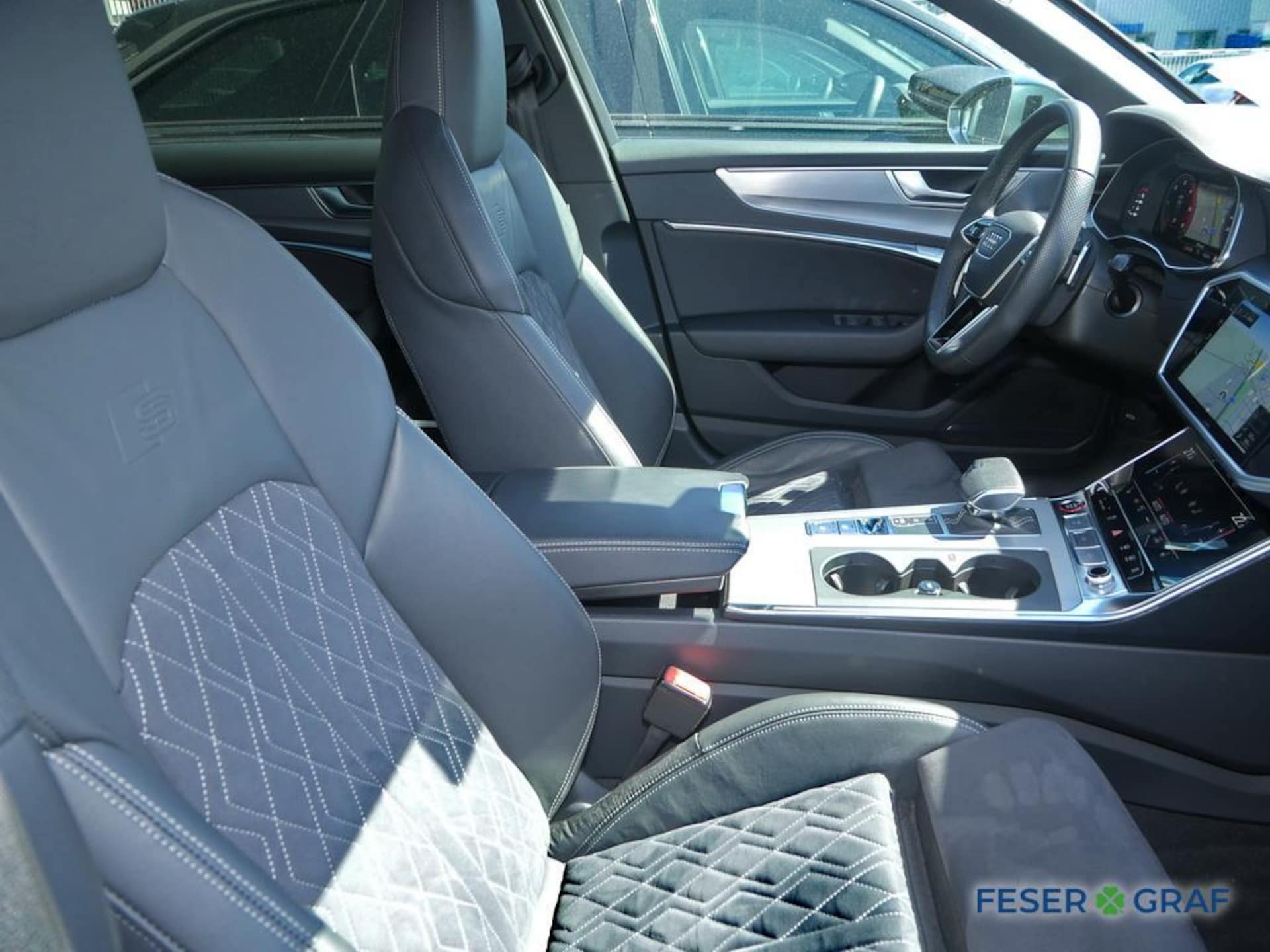 Audi S6 Avant
