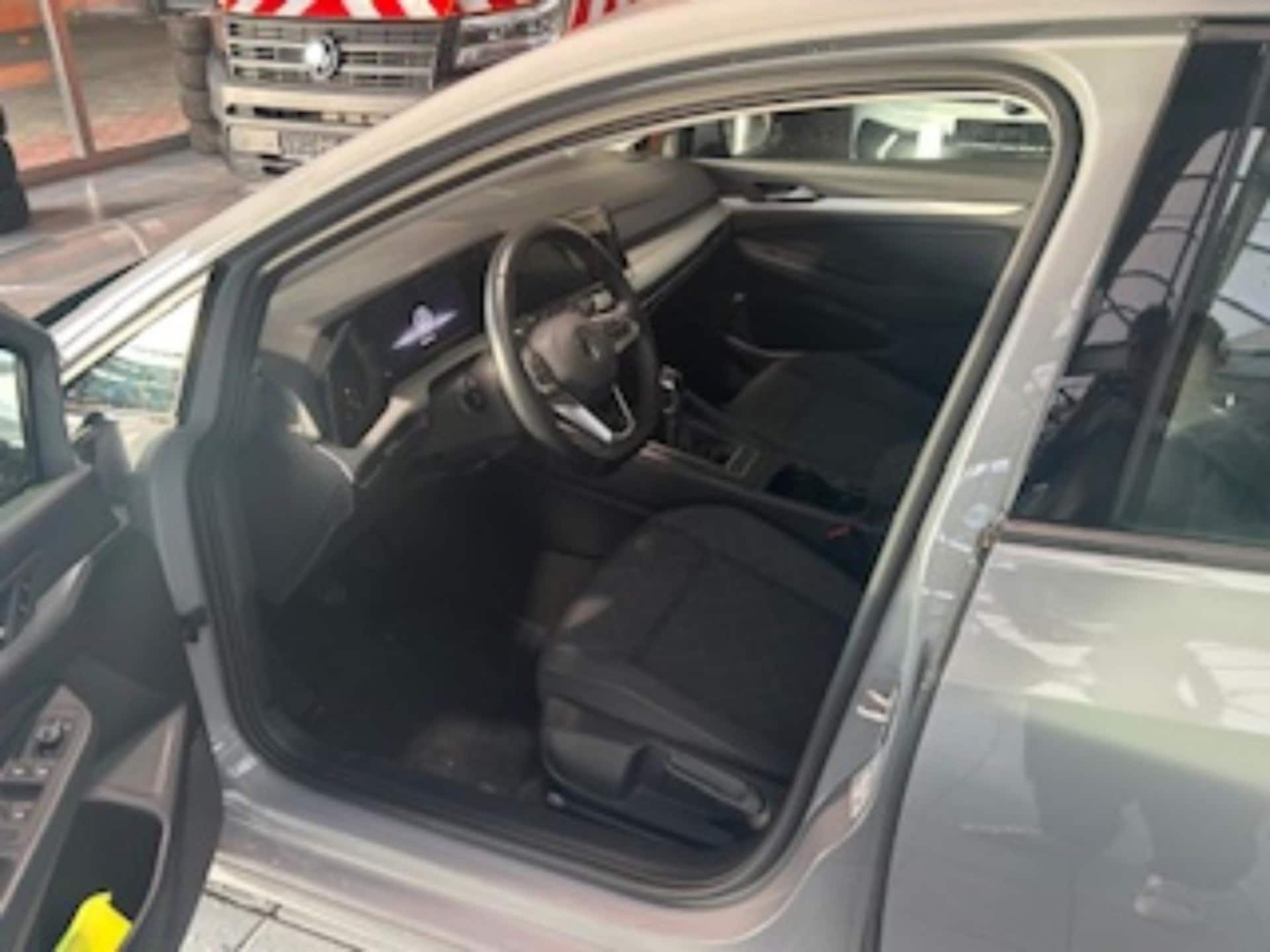 Volkswagen Golf Life