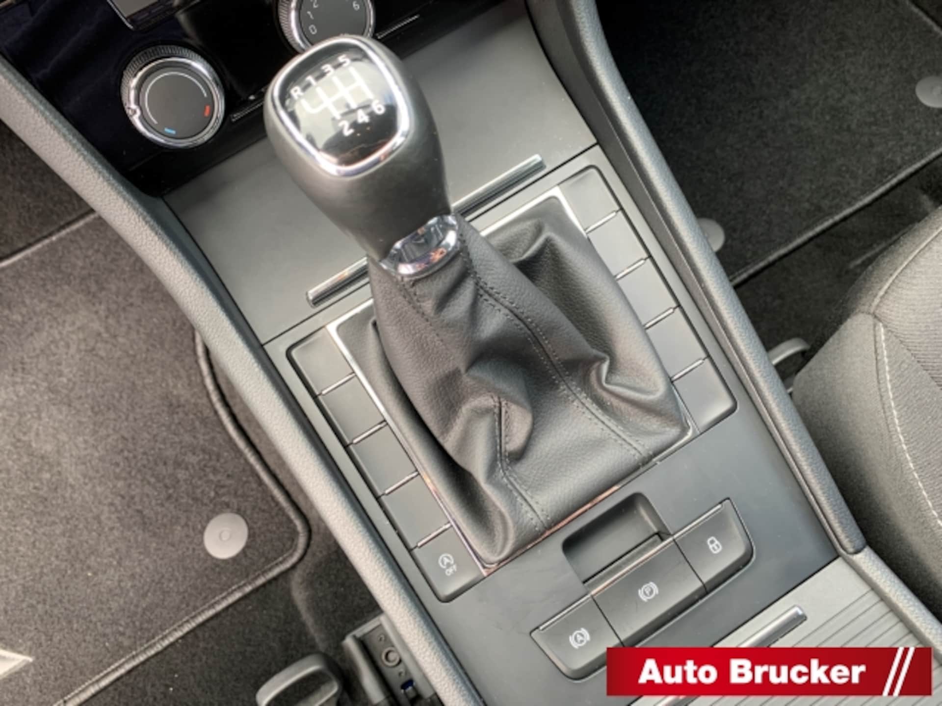 Skoda Superb Combi Active