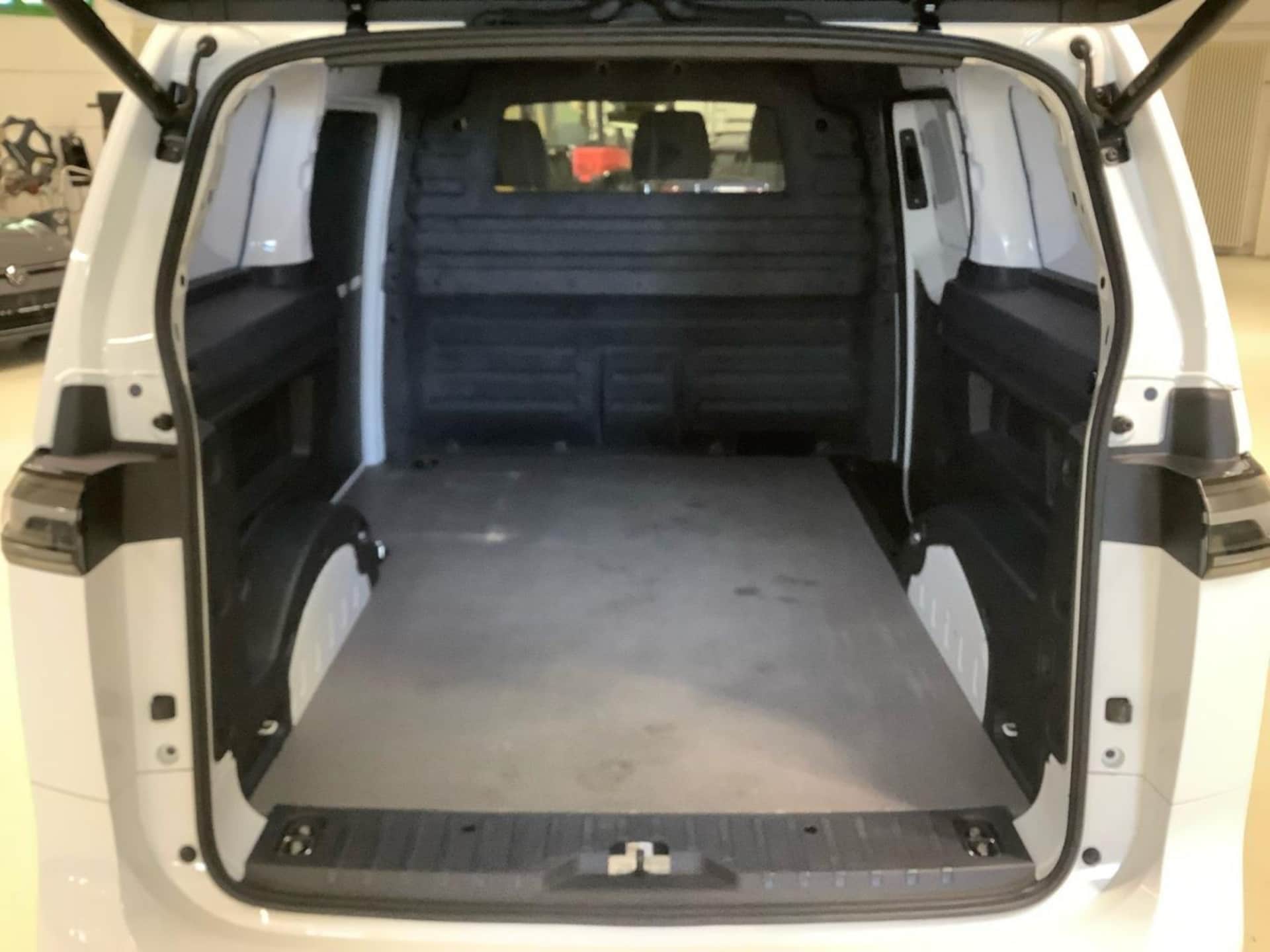 Volkswagen ID. Buzz Cargo Basis-Modell