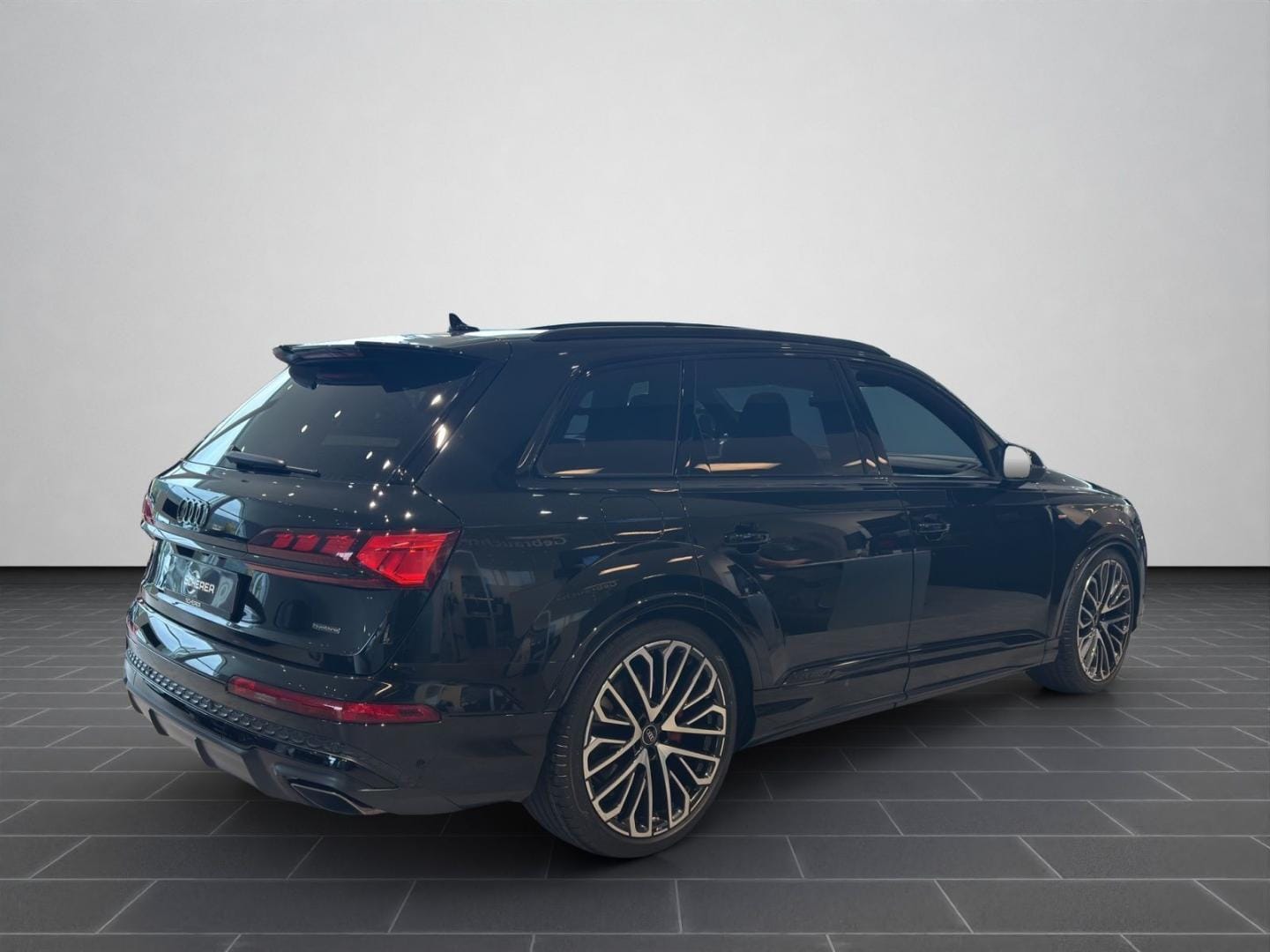 Bild über Audi Q7 SUV S line business TDI quattro 210 kW tiptronic - für weitere Informationen kontaktieren Sie den Audi Partner