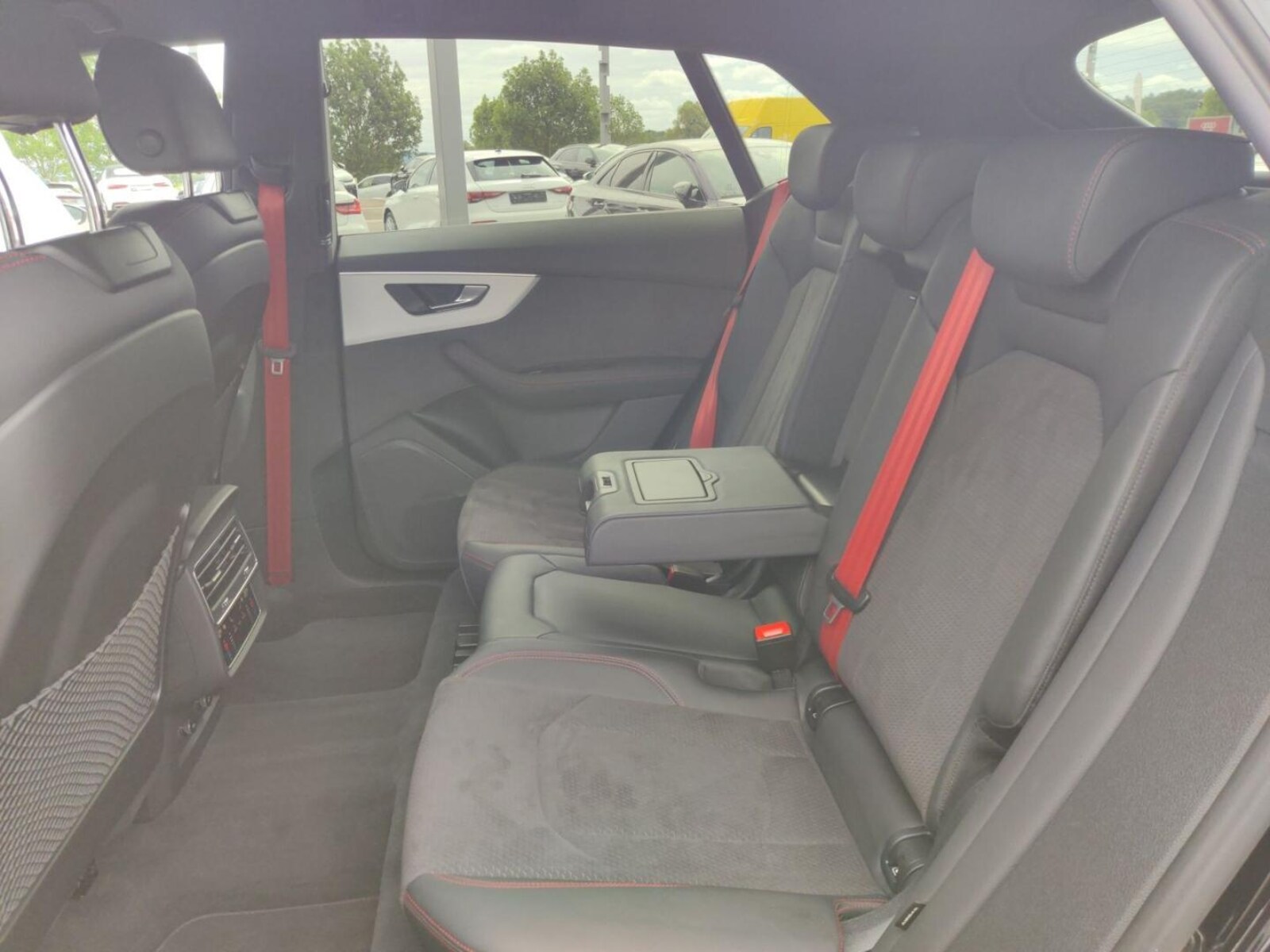 Audi Q8 – Bild 11
