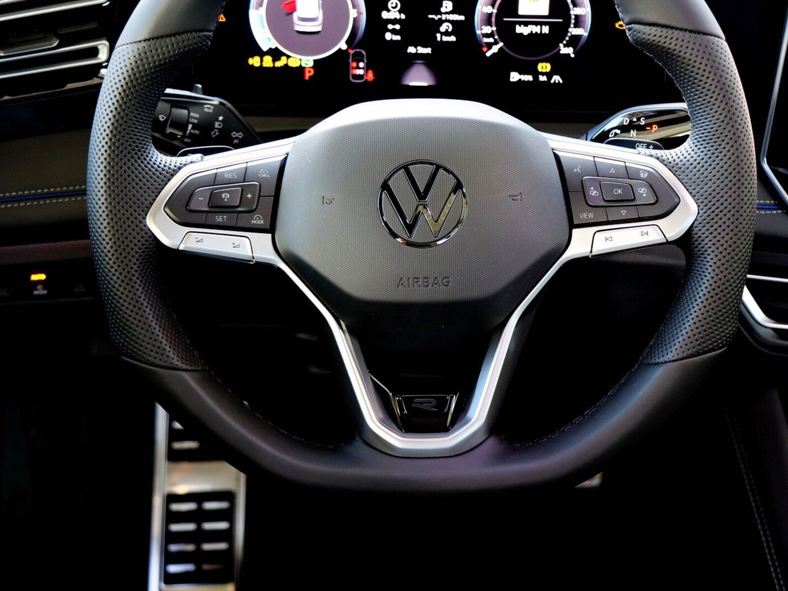 Volkswagen Tiguan – Bild 7