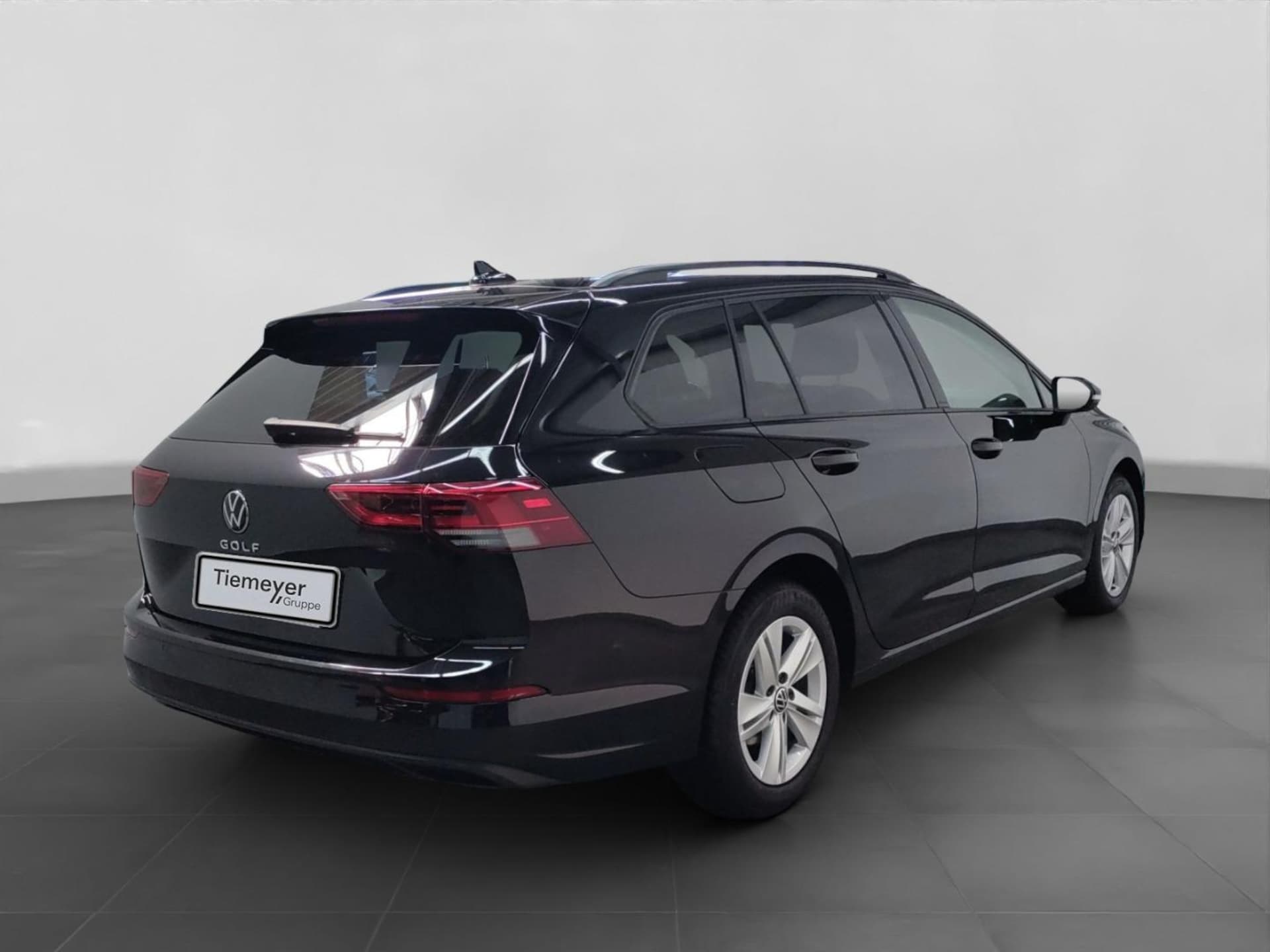 Volkswagen Golf Variant Life