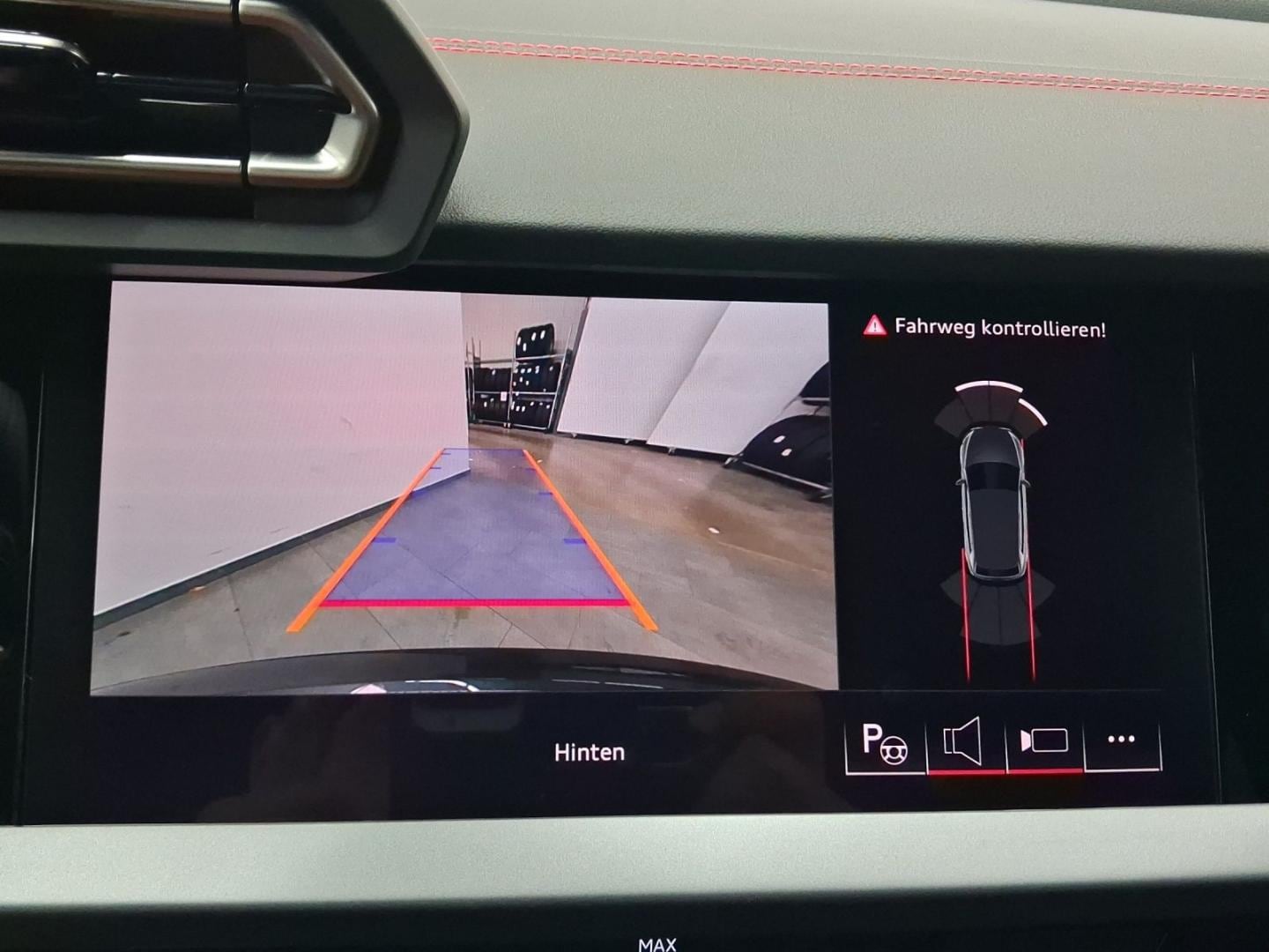 Bild über Audi A3 Sportback TFSI e advanced 40 TFSI e S tronic - für weitere Informationen kontaktieren Sie den Audi Partner