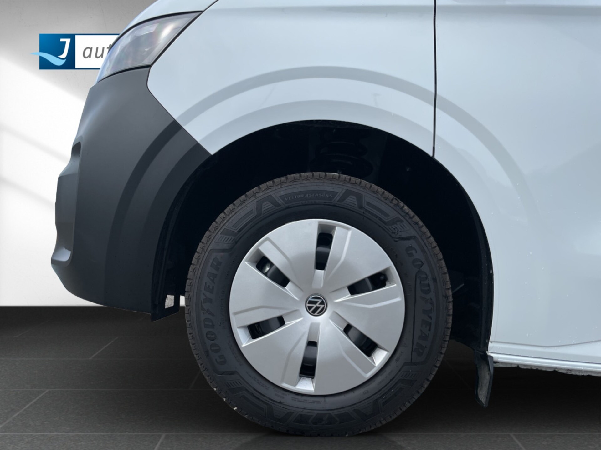 Volkswagen Transporter Kasten kurzer Radstand