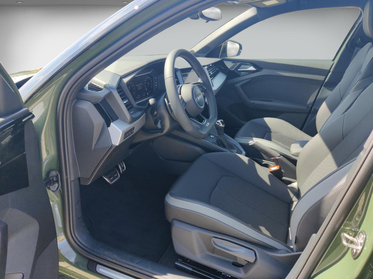 Image about Audi A1 Sportback S line 40 TFSI S tronic