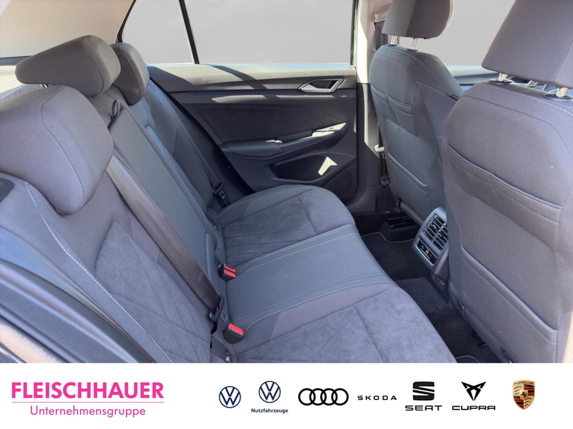 Volkswagen Golf Style