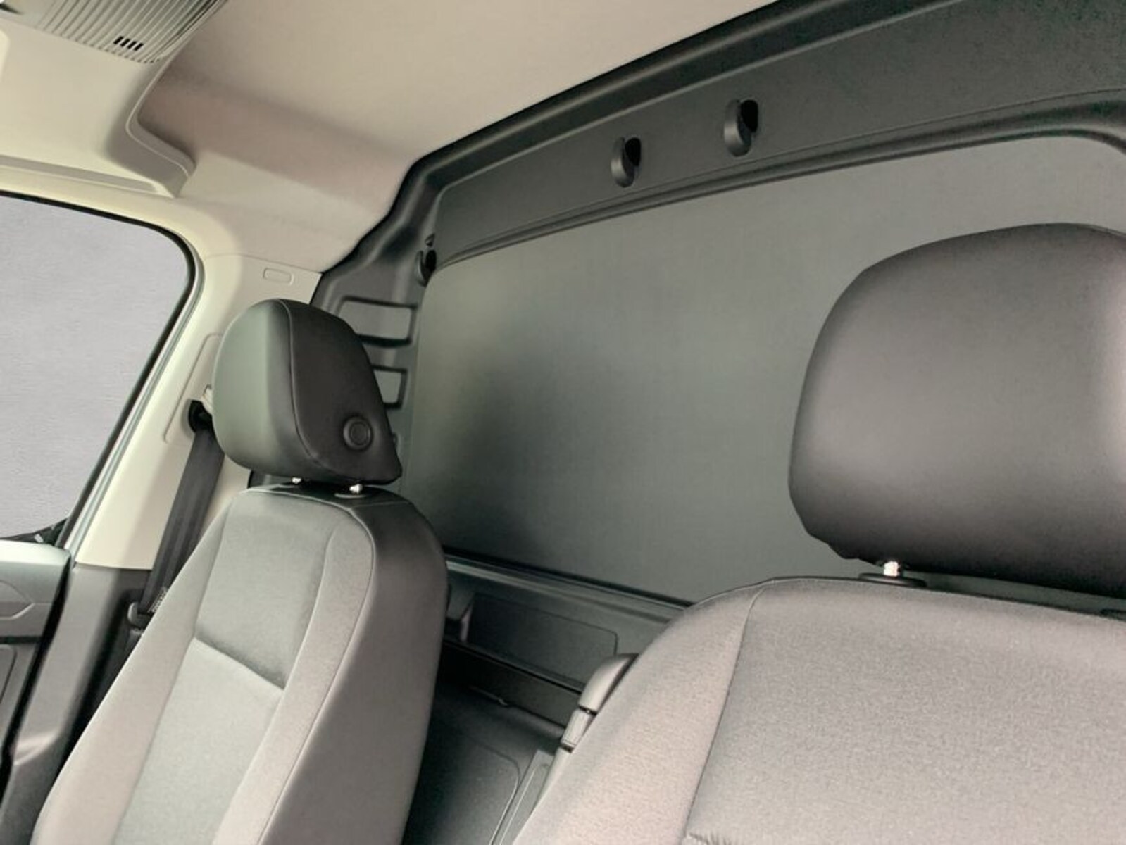 Volkswagen Caddy Maxi Cargo – Bild 16