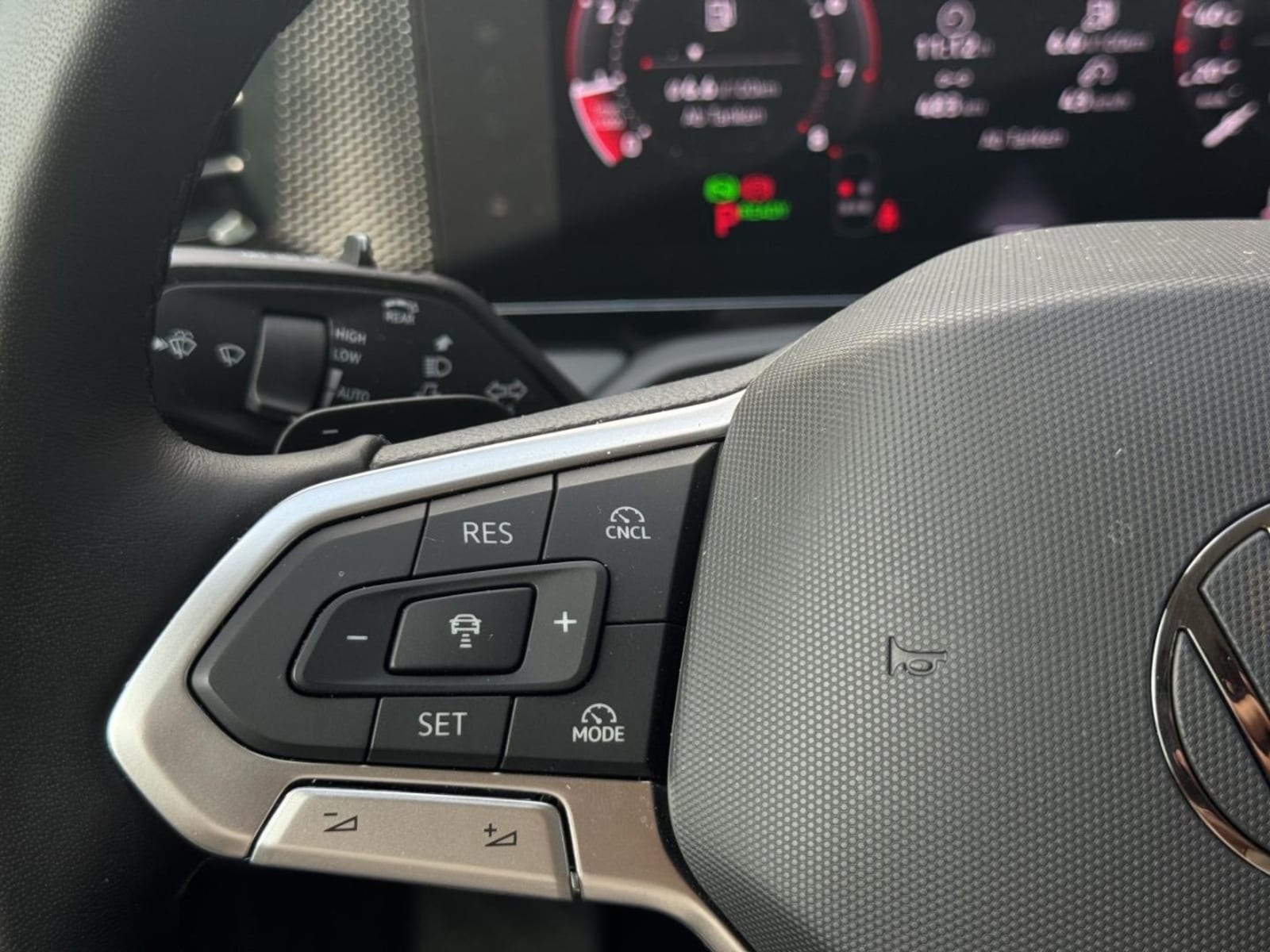 Volkswagen Passat – Bild 17