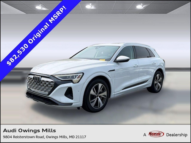2024 Audi Q8 e-tron Premium Plus