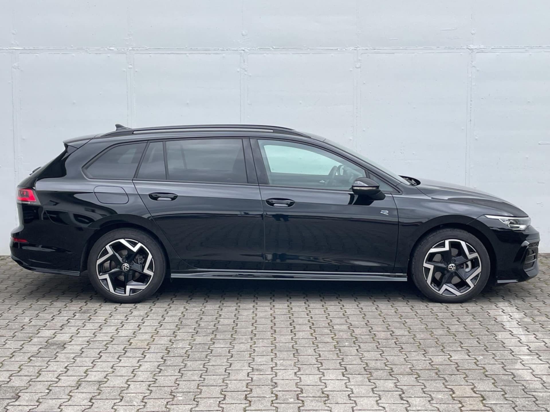Volkswagen Golf Variant R-Line