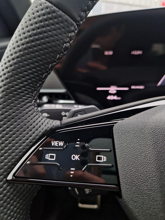 Image about Audi Q6 SUV e-tron S line e-tron performance 225,00 kW
