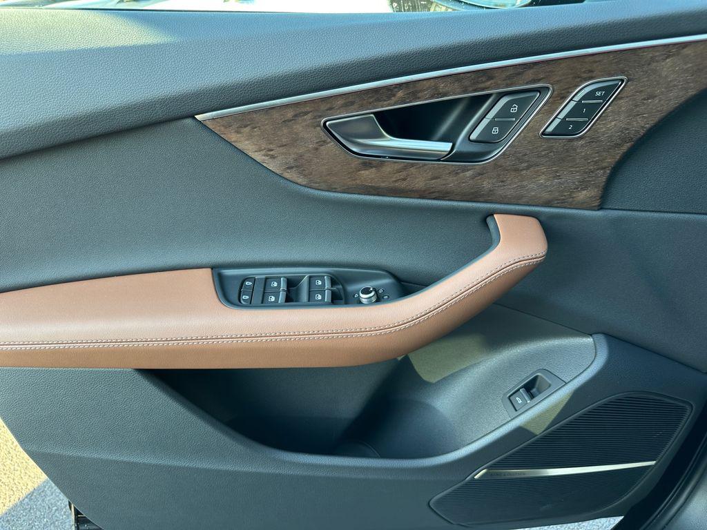 2026 Audi Q7 Premium Plus - Photo 25