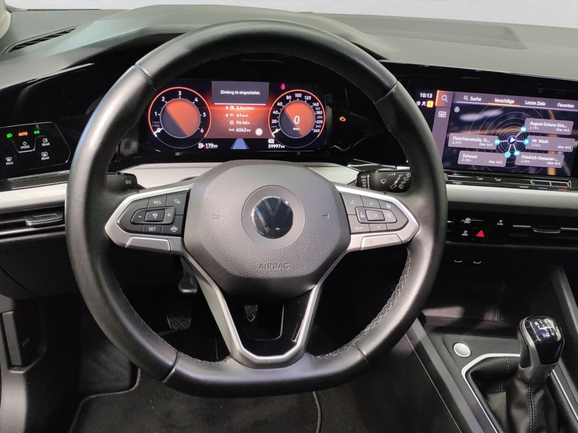 Volkswagen Golf Variant Life
