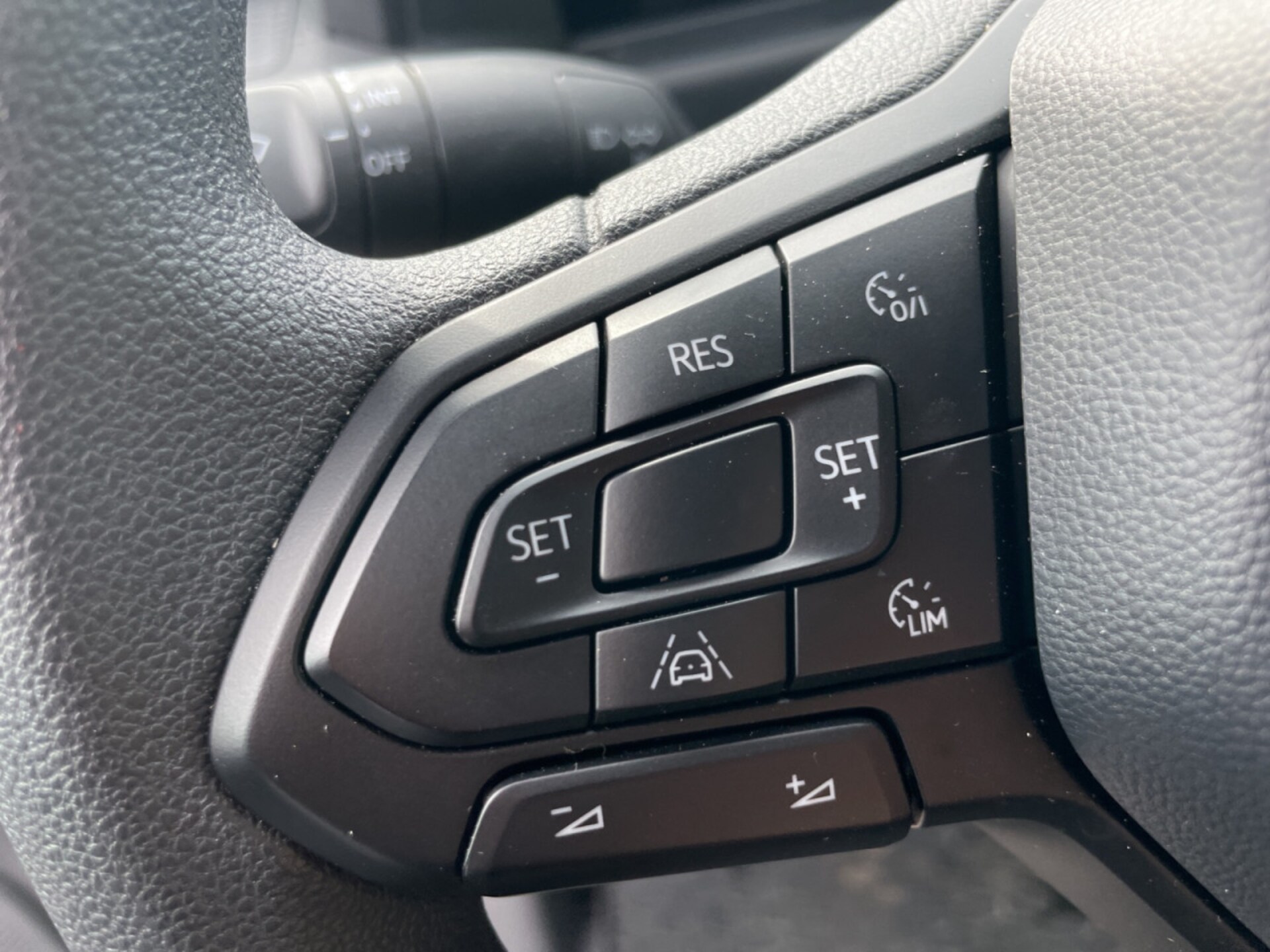 Volkswagen Transporter Kasten kurzer Radstand