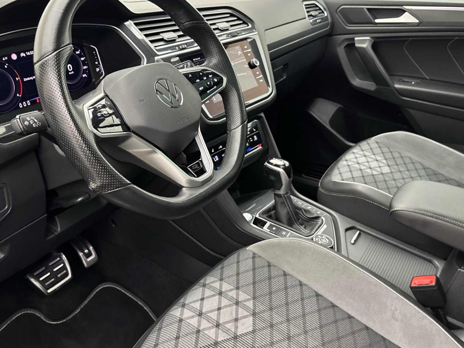 Volkswagen Tiguan Allspace R-Line