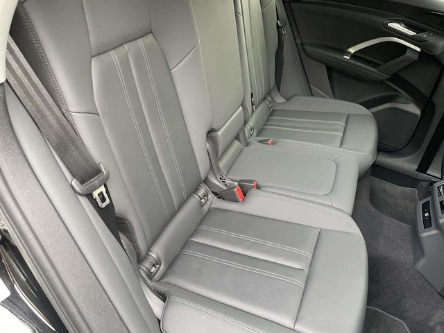 2025 Audi Q5 Premium - Photo 28