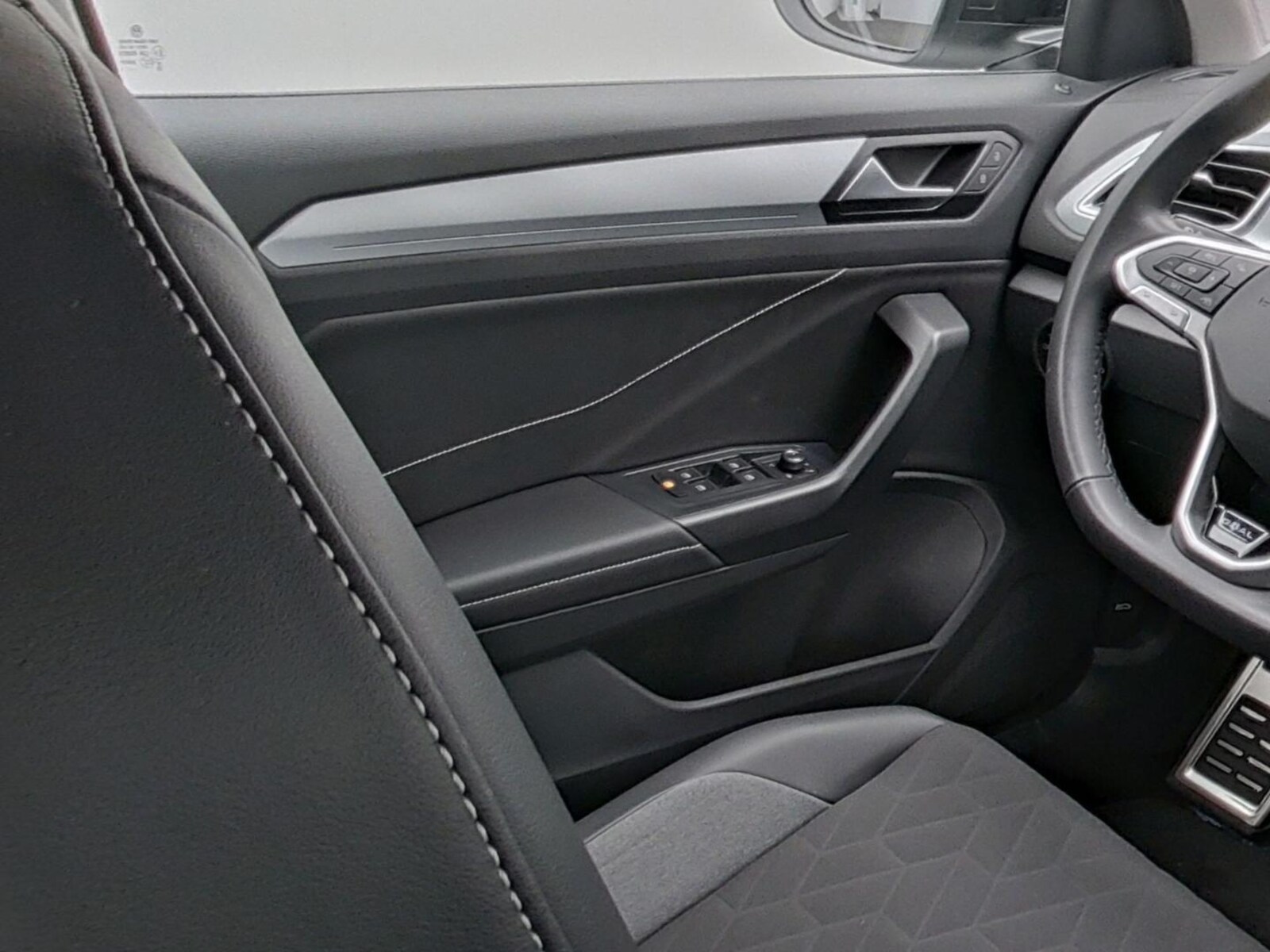 Volkswagen T-Roc – Bild 14