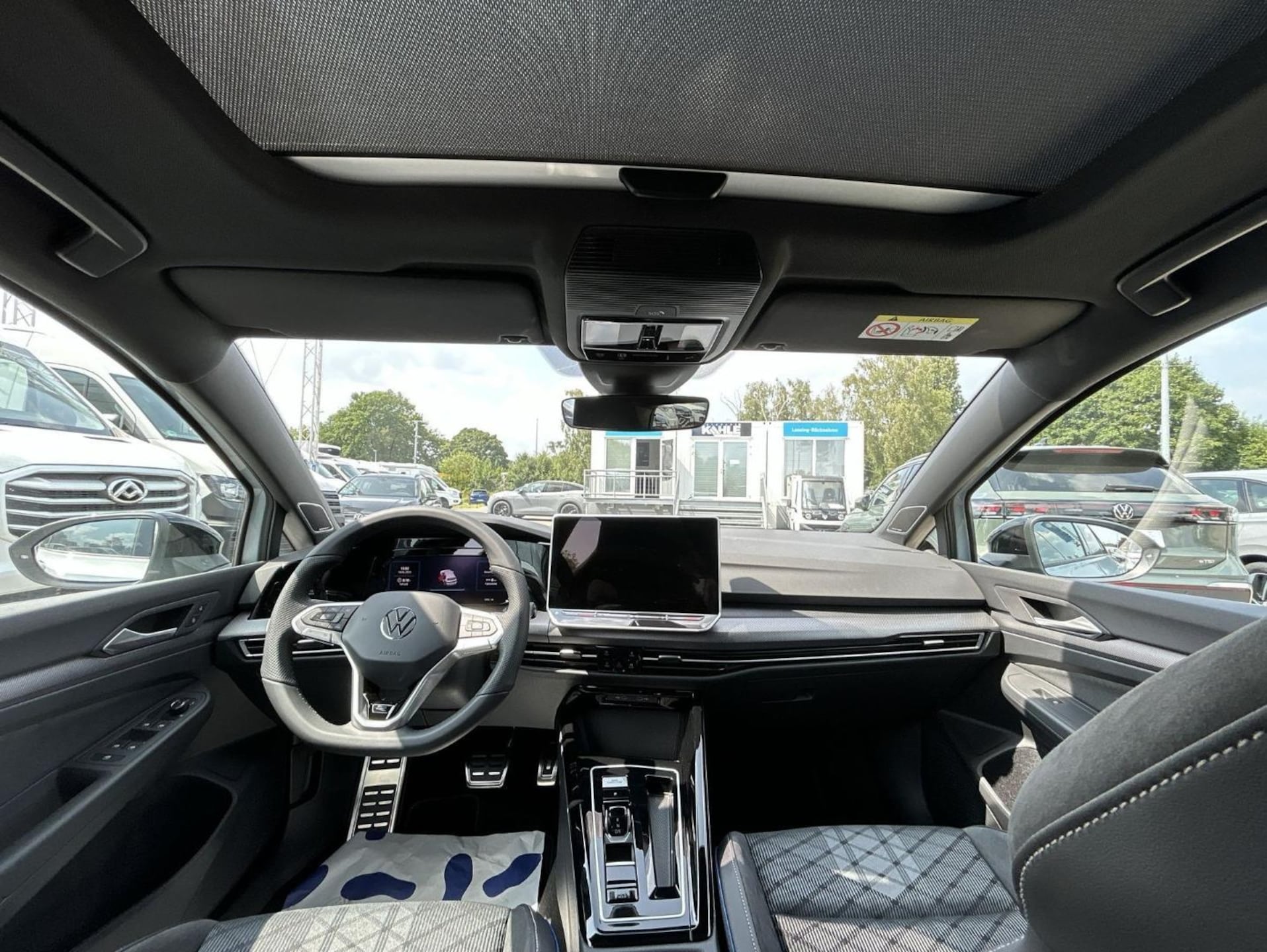 Volkswagen Golf R-Line