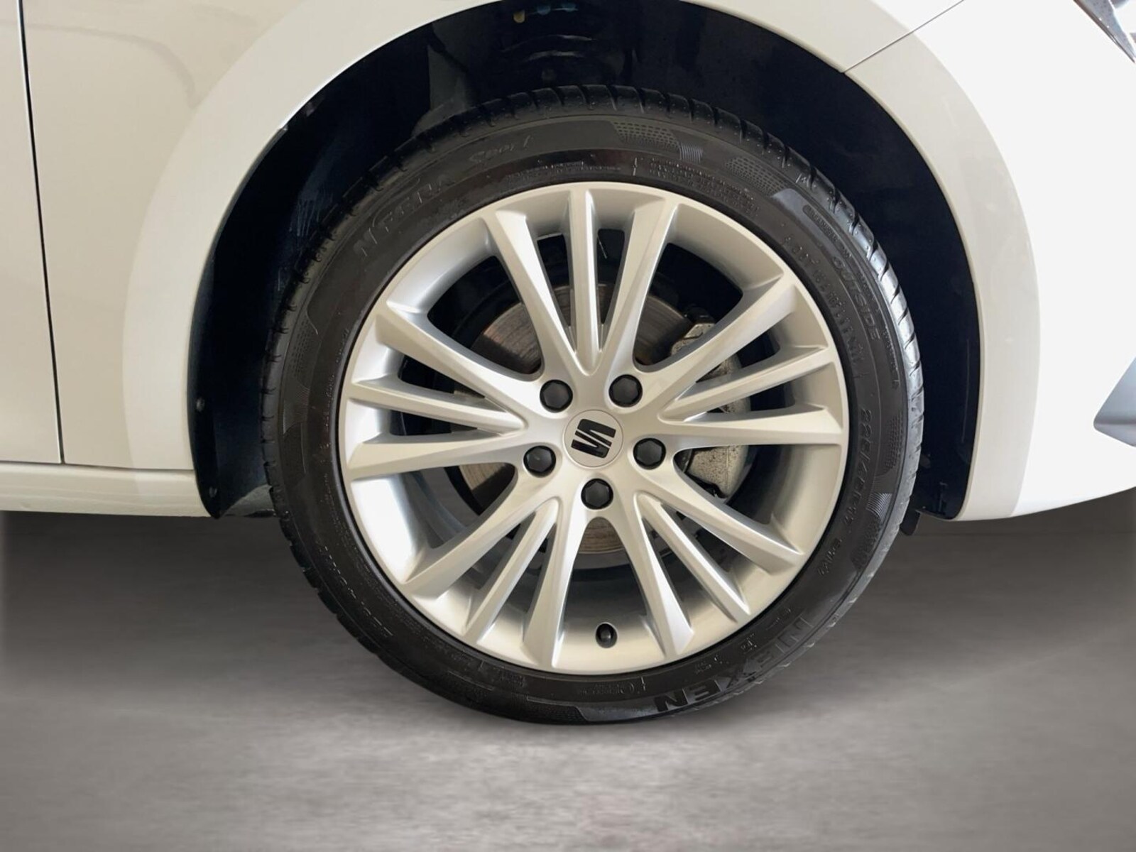 SEAT Leon – Bild 6
