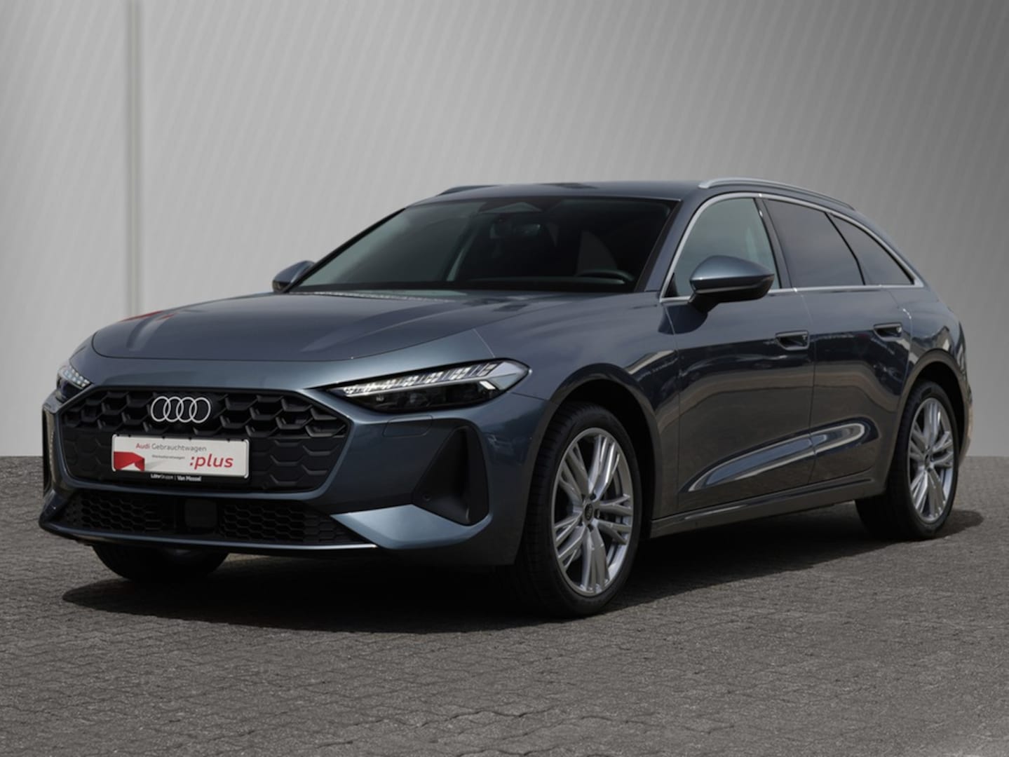 Bild über Audi A5 Avant TFSI S tronic - für weitere Informationen kontaktieren Sie den Audi Partner