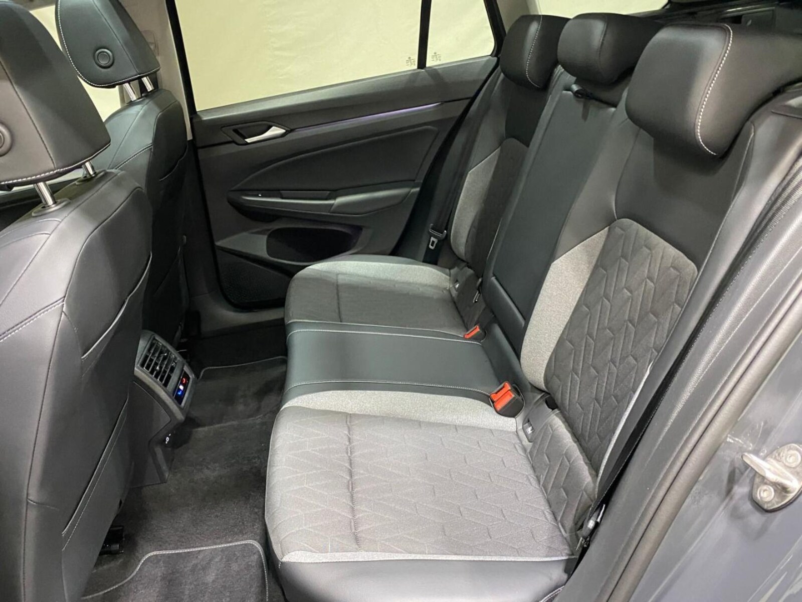 Volkswagen Golf Variant – Bild 21