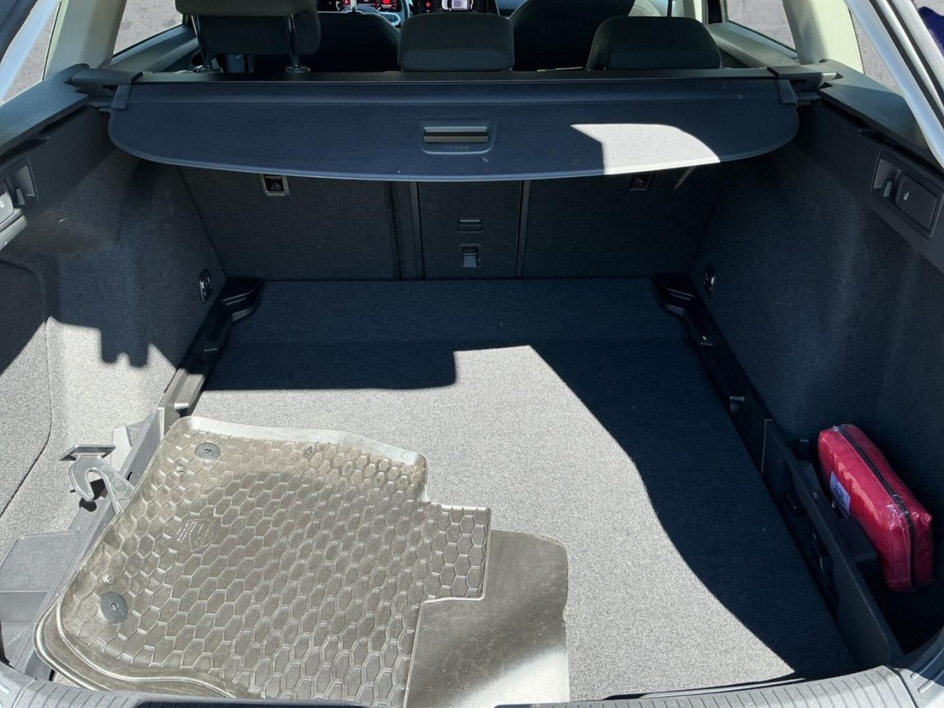 Volkswagen Golf Variant Life