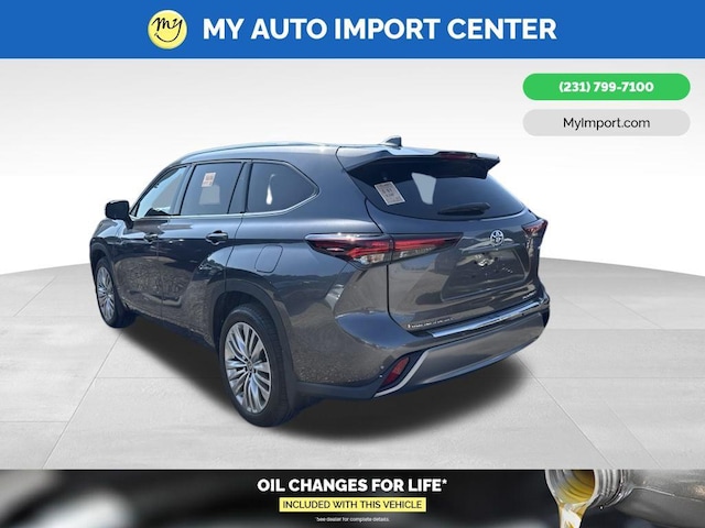 2025 Toyota Highlander Hybrid