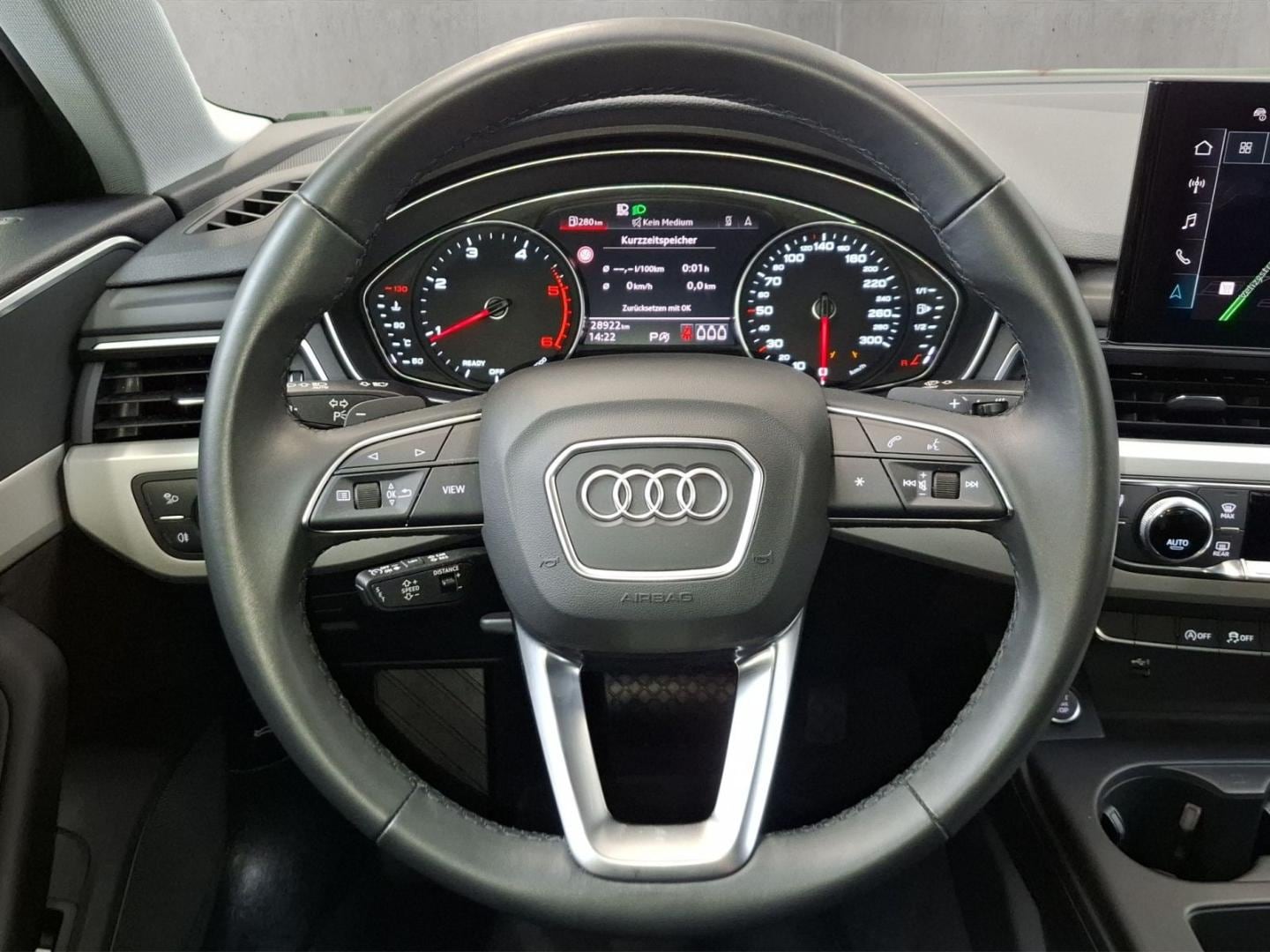 Bild über Audi A4 Limousine advanced 35 TDI S tronic - für weitere Informationen kontaktieren Sie den Audi Partner