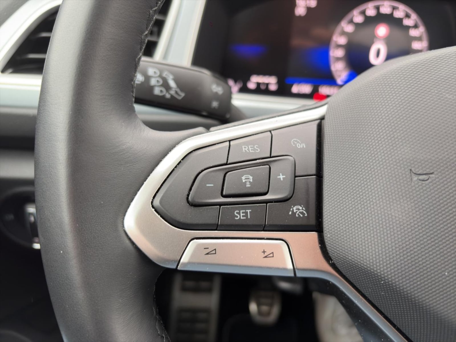 Volkswagen T-Roc – Bild 15